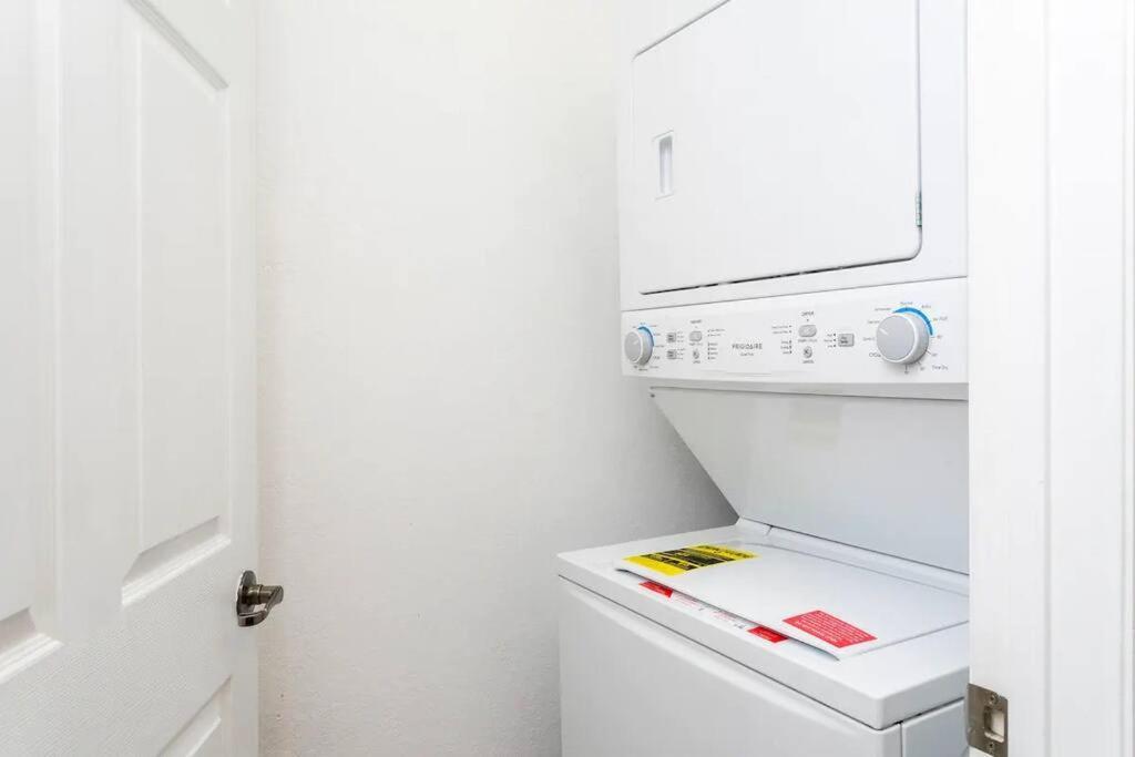 Beautiful Orlando Apt With Nemo Bedroom, 15 Min To Disney! Kissimmee Kültér fotó